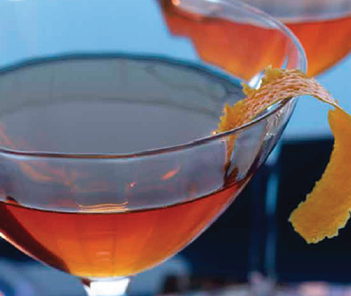 Shine Along the Short, a drink with rum, amaretto, sweet vermouth